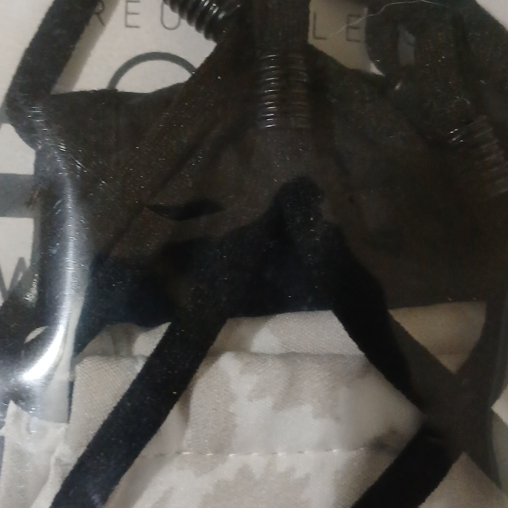 SIMPLE SATCH 3-Pack Face Mask Set - Picture 3 of 4